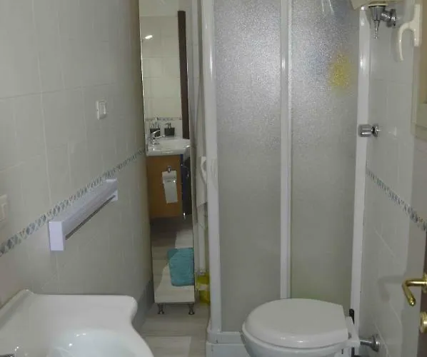 Casa Elena 7 *